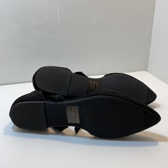 Wild Diva Lounge Women's Pointed Toe Flat - Picture 7 of 7